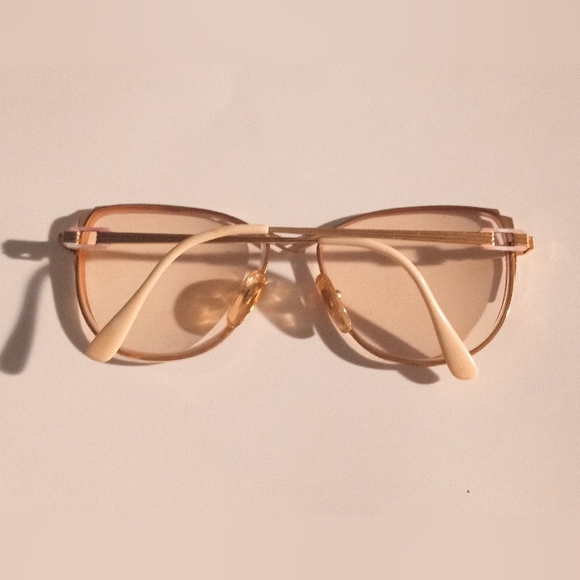 Vintage YSL Yves Saint Laurent Women's Goldtone Frames Eyeglasses Sunglasses - Picture 10 of 12